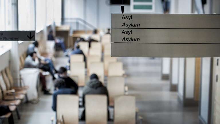 Xisbiyada Barlamaanka Sweden oo isku raacay joojinta Musaafurinta Dhalinyarada