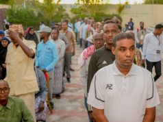 50 Sano Kadib shacabka Muqdisho oo saakay u dareeray doorasho qof iyo cod ah