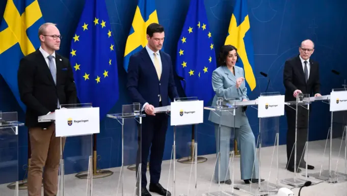 Dowladda Sweden Oo Soo Jeedisay Sharci Cusub Oo Adkeynaya Helitaanka Dhalashada Wadanka